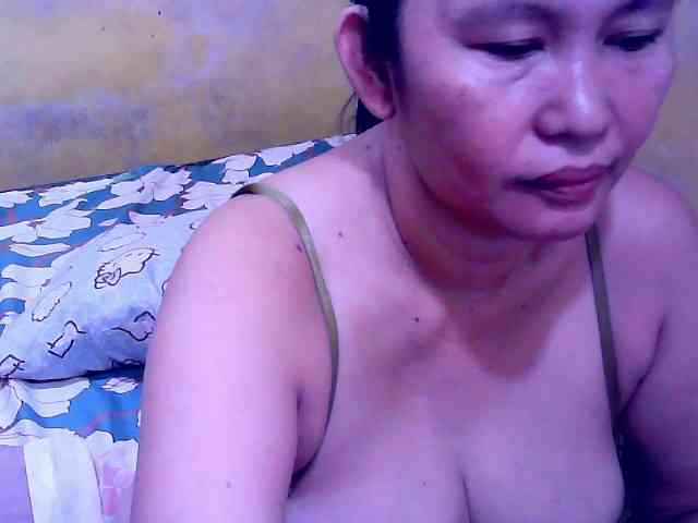 SweetMonlight webcam