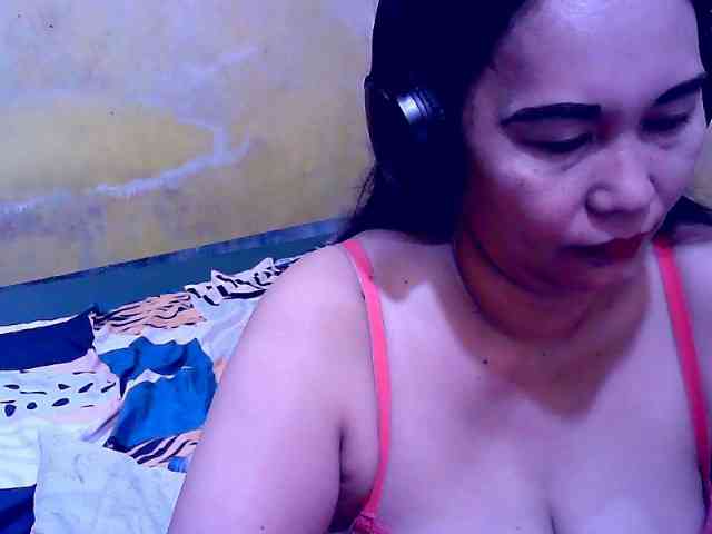 SweetMonlight webcam