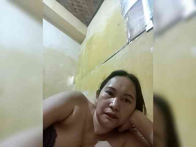 SweetMonlight webcam