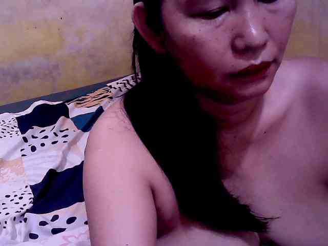 SweetMonlight webcam