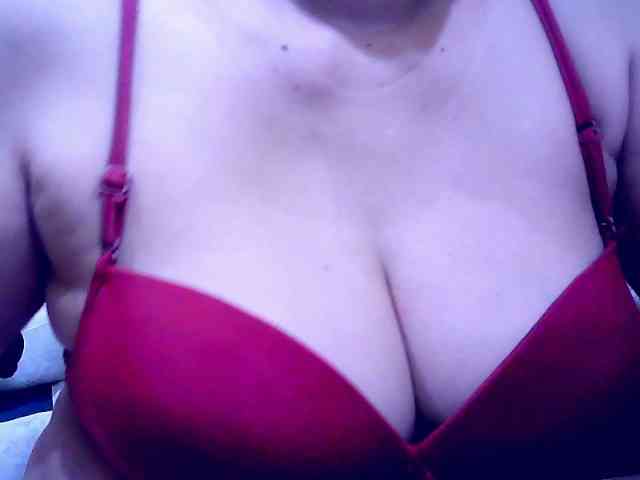 SweetMonlight webcam