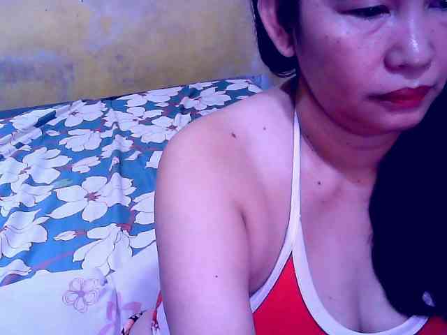SweetMonlight webcam