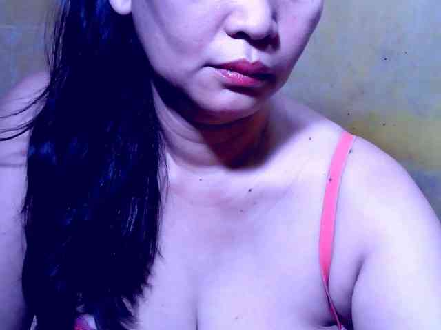 SweetMonlight webcam