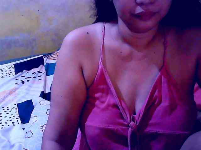 SweetMonlight webcam