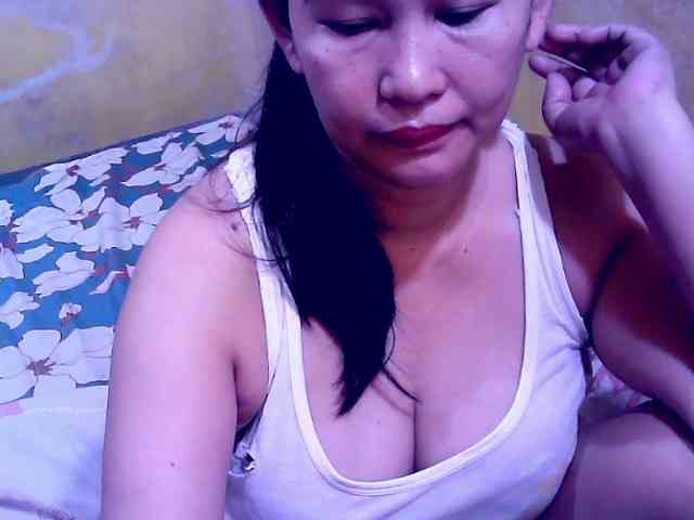 SweetMonlight webcam