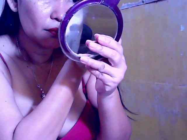 SweetMonlight webcam