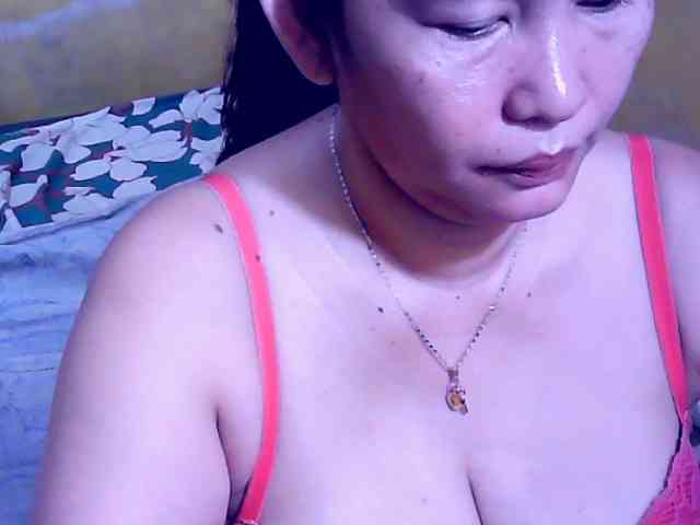 SweetMonlight webcam
