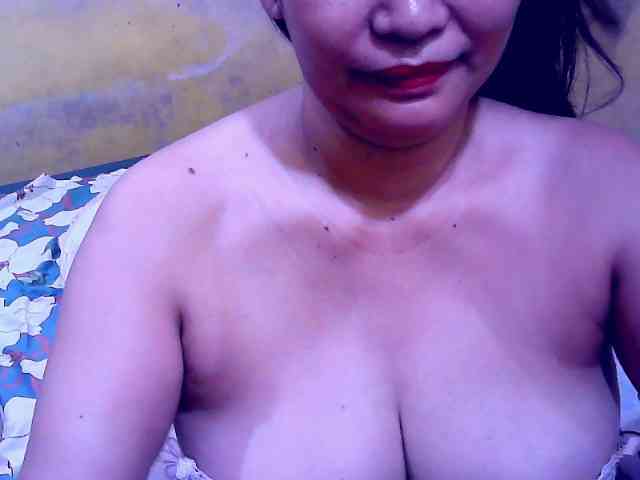 Model: SweetMonlight