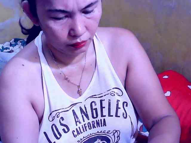 SweetMonlight webcam