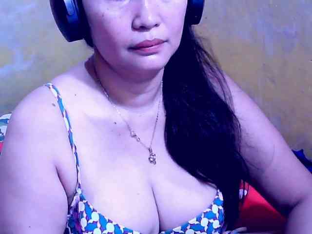 SweetMonlight webcam
