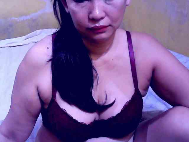 SweetMonlight webcam