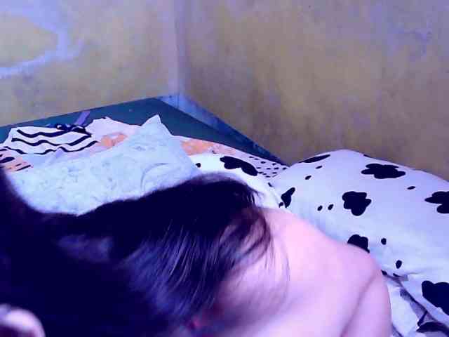 SweetMonlight webcam