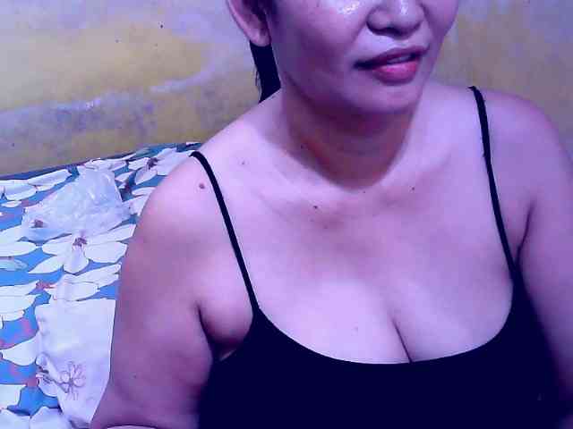 SweetMonlight webcam