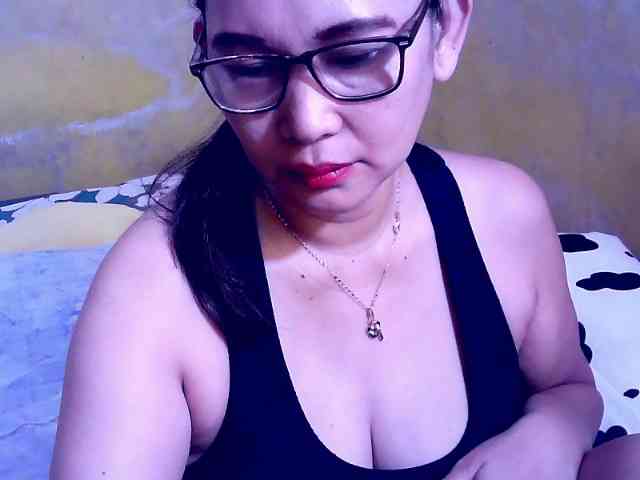 Model: SweetMonlight