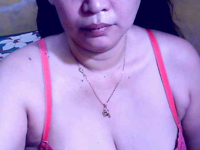 SweetMonlight webcam