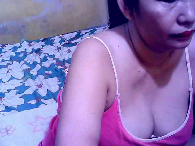 SweetMonlight webcam
