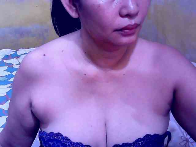SweetMonlight webcam
