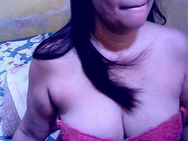 SweetMonlight webcam