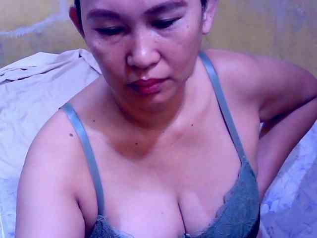 SweetMonlight webcam