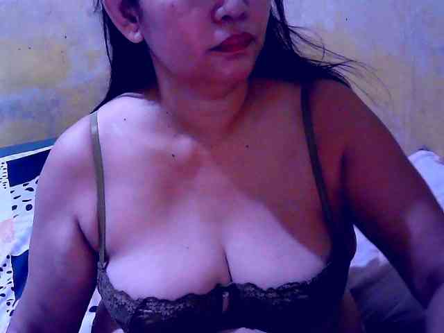 SweetMonlight webcam