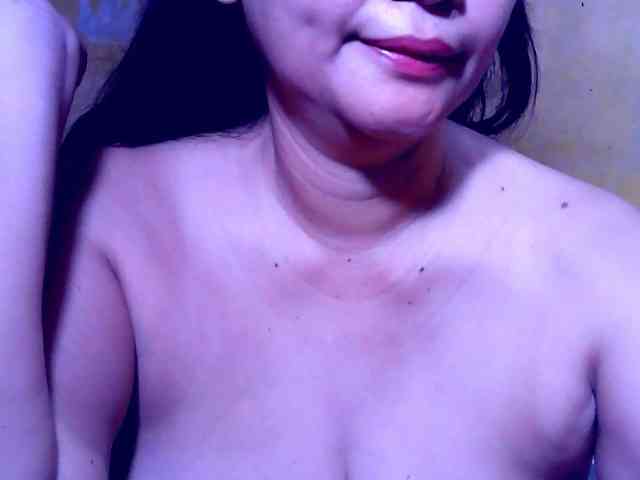 SweetMonlight webcam