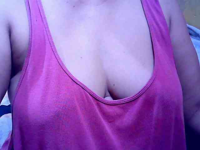 SweetMonlight webcam