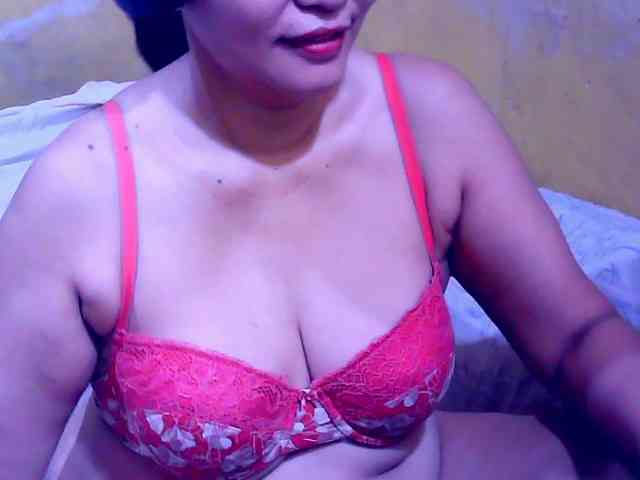 SweetMonlight webcam