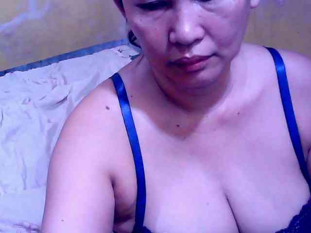 SweetMonlight webcam