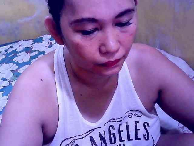 SweetMonlight webcam