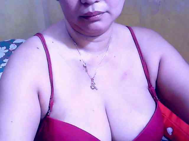 SweetMonlight webcam