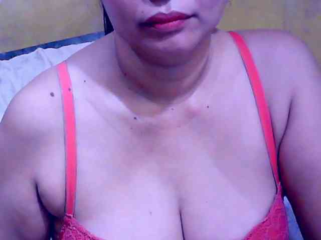 SweetMonlight webcam
