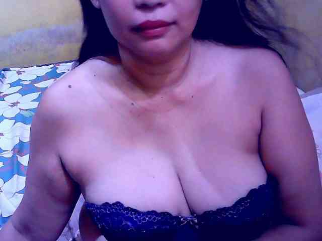 SweetMonlight webcam