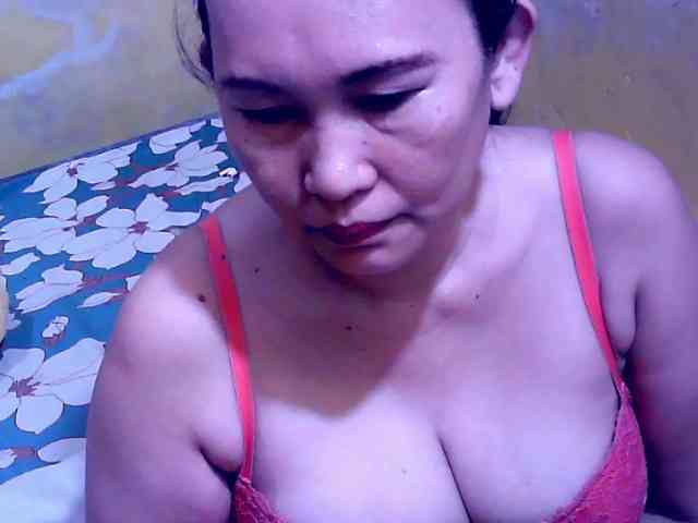 SweetMonlight webcam