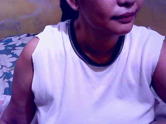 SweetMonlight webcam