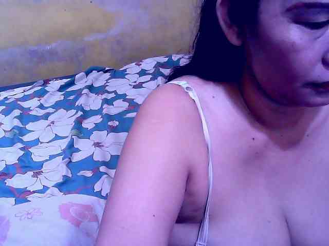 SweetMonlight webcam