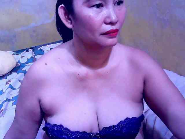 SweetMonlight webcam