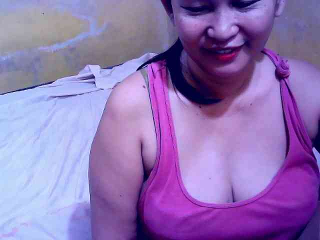 SweetMonlight webcam