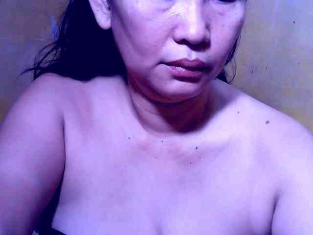 SweetMonlight webcam