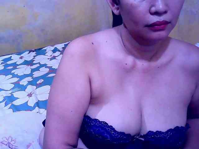 SweetMonlight webcam