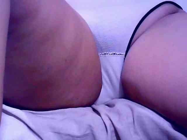 SweetMonlight webcam