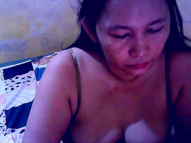 SweetMonlight webcam