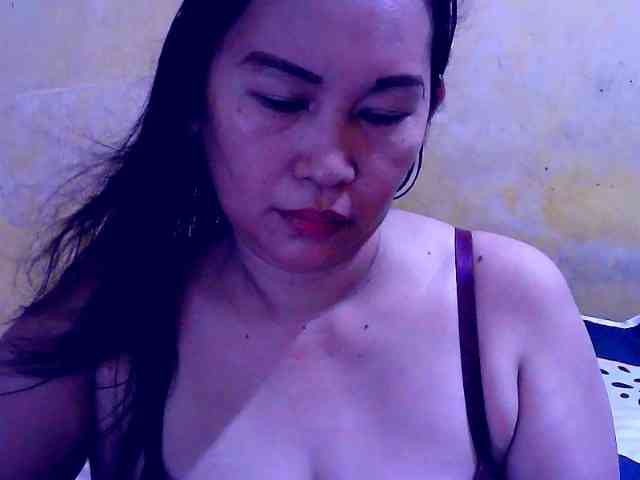 SweetMonlight webcam
