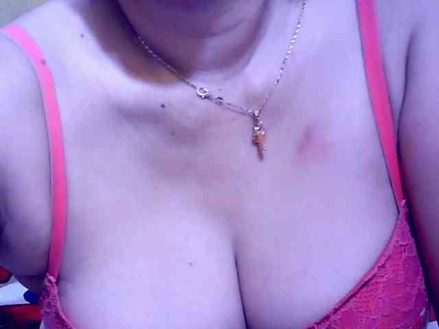 SweetMonlight webcam