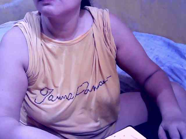 SweetMonlight webcam