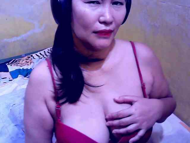 SweetMonlight webcam