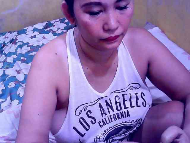 SweetMonlight webcam