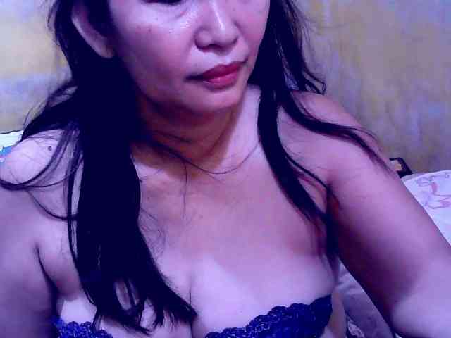SweetMonlight webcam