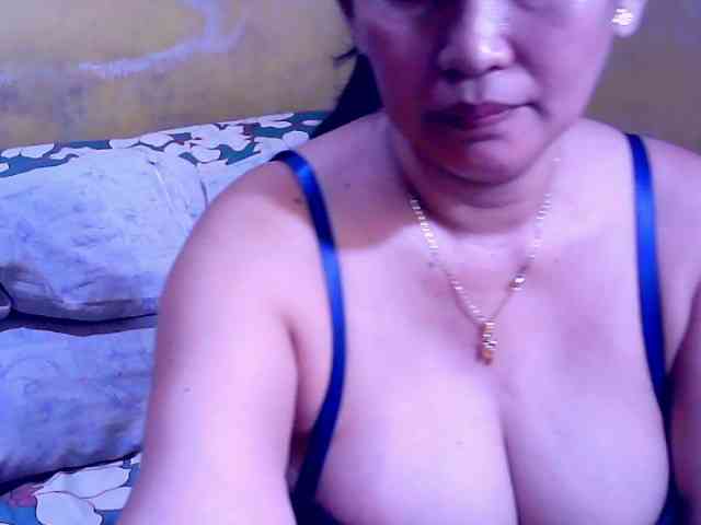 SweetMonlight webcam
