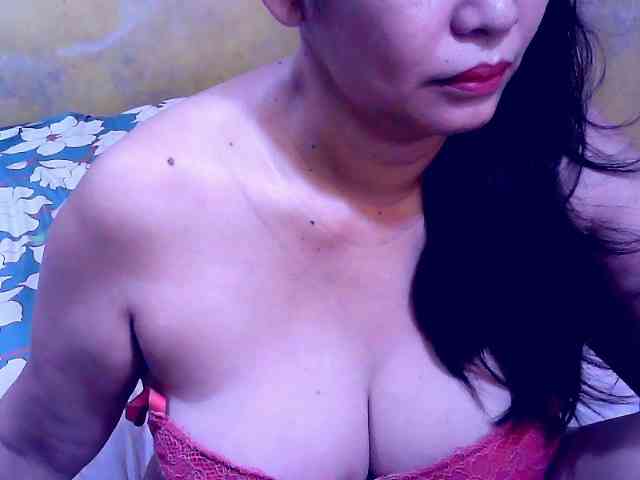 SweetMonlight webcam