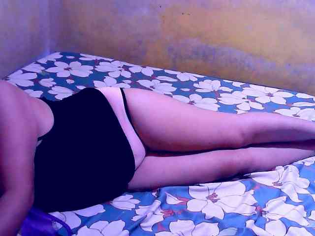 SweetMonlight webcam